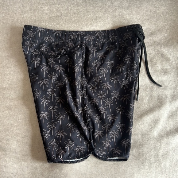 Hurley phantom board shorts - Picture 4 of 6